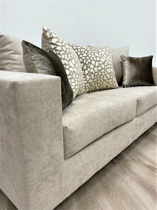 110 Hollywood Beige Sofa & Loveseat