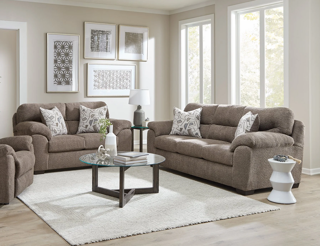 178 Saddle Sofa & Loveseat Set
