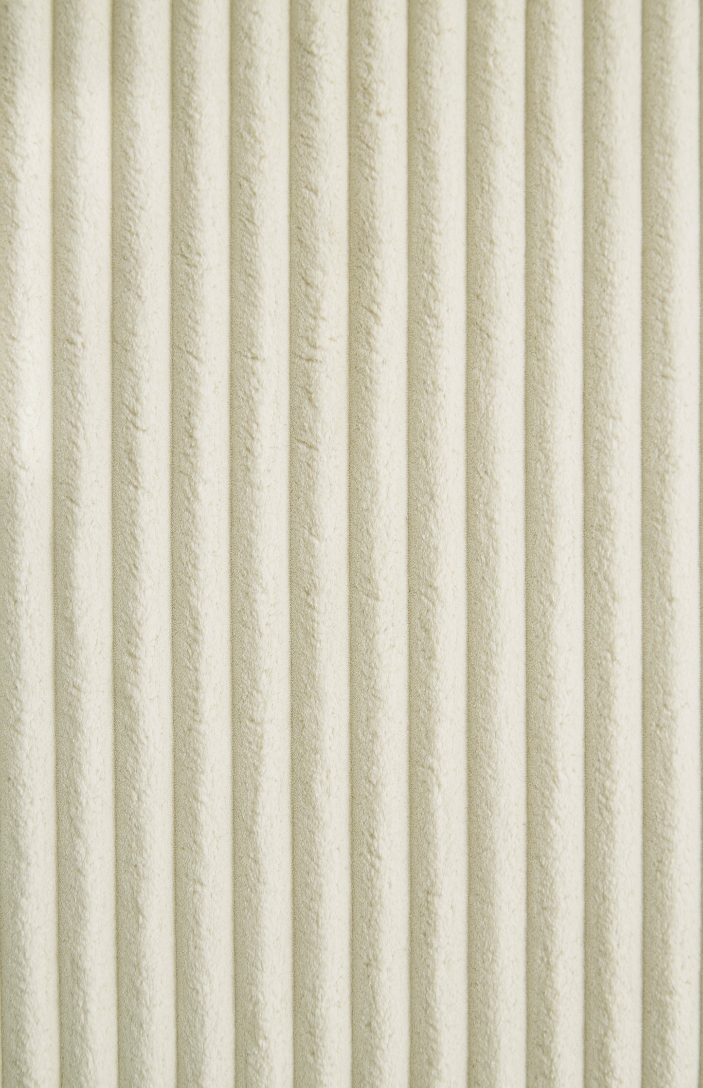 Ashley 21104 3pcs Sectional