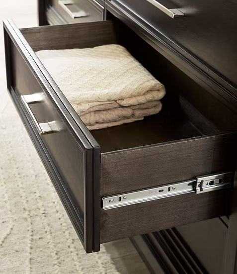 5pcs or 4pcs Ashley B618 Neymorton Bedroom Set