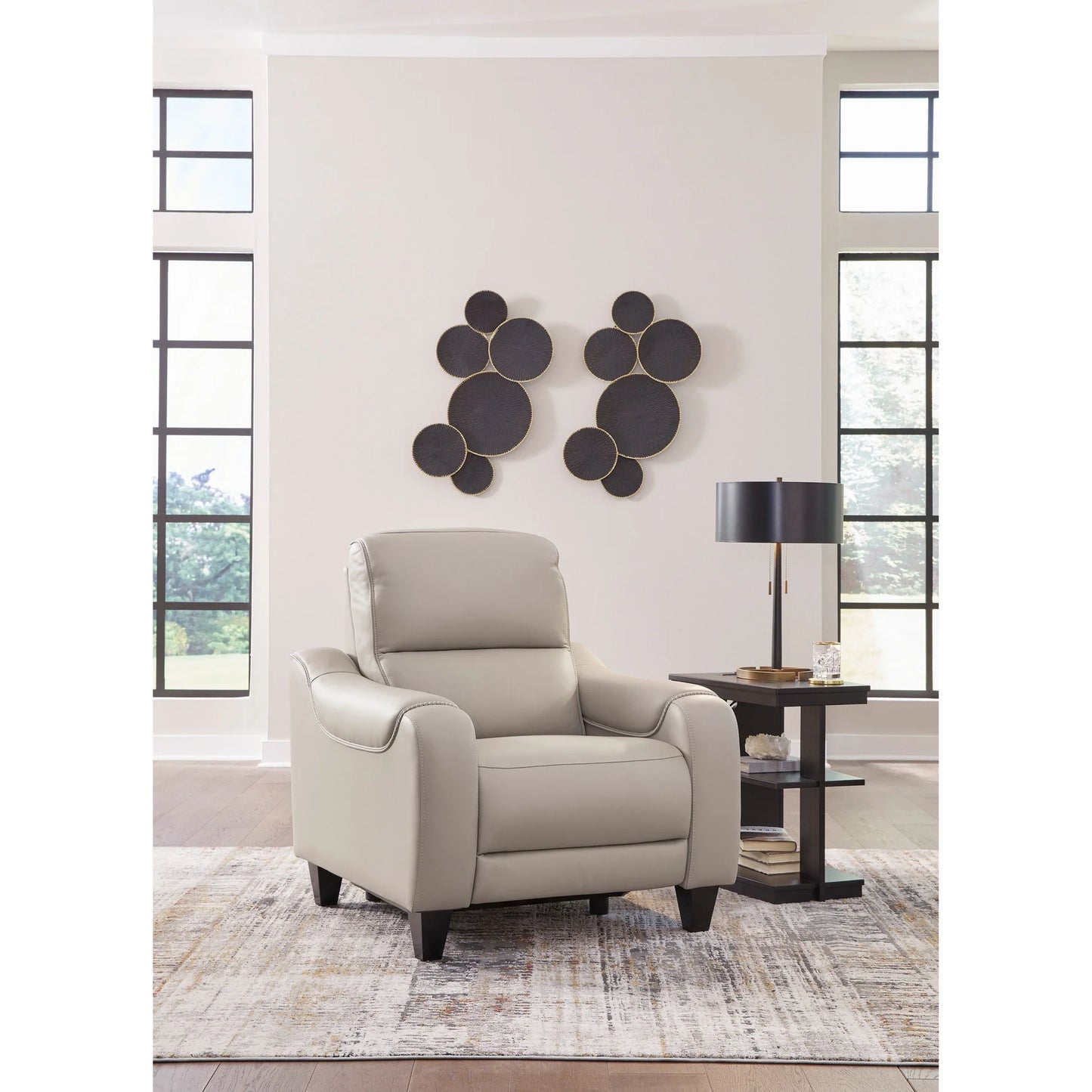 Ashley U75312 Mercomatic Chair