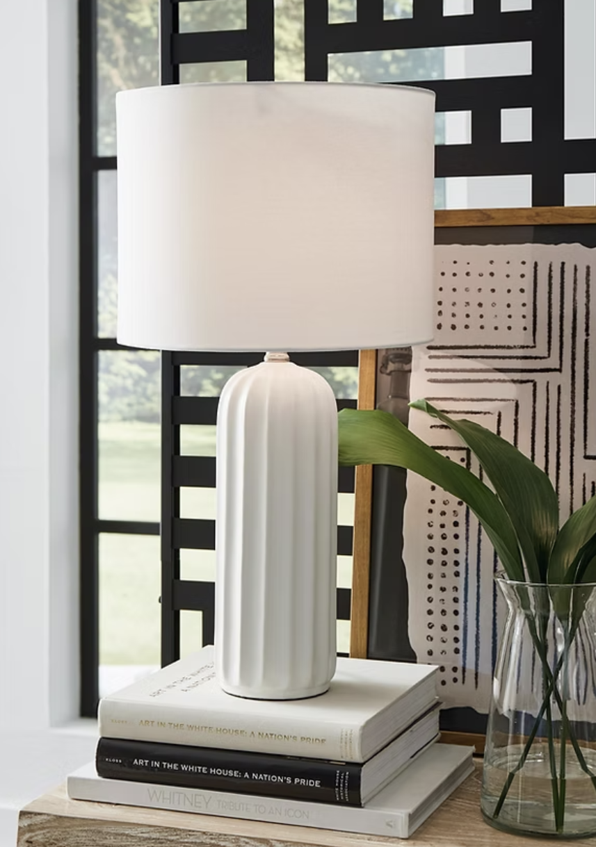 2pcs Ashley L177974 Clarkland Lamp Set