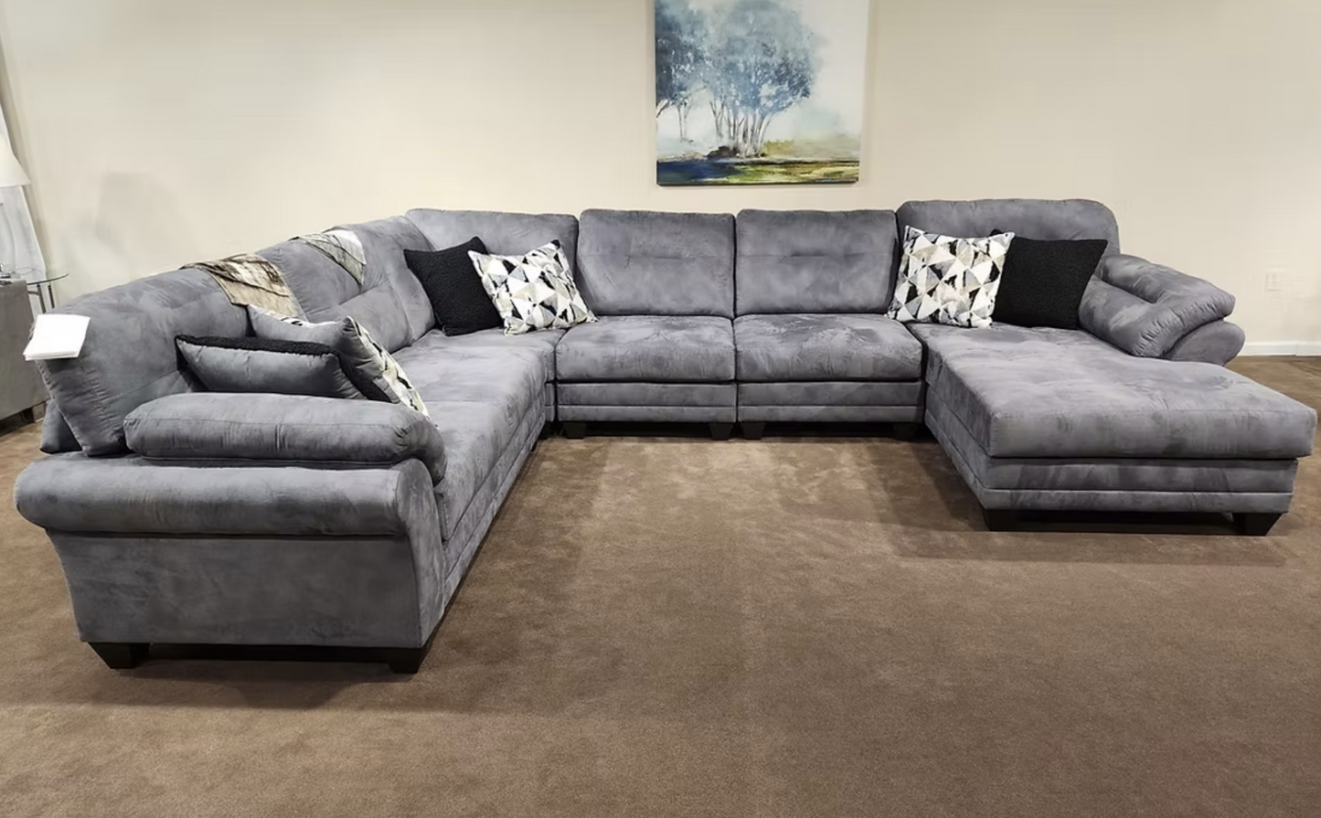 S21900 Capulet Bayou Grey Oversized Sectional
