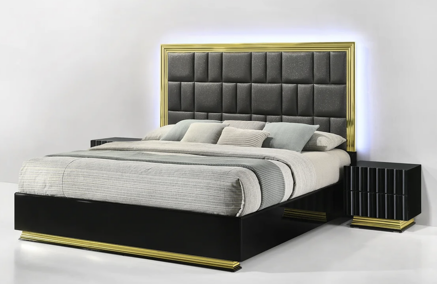 4pcs B84 Lila Black & Gold Bedroom Set