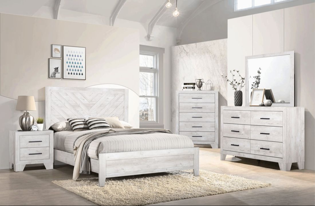 5pcs HH3520 Beige Wood Finish Bedroom Set