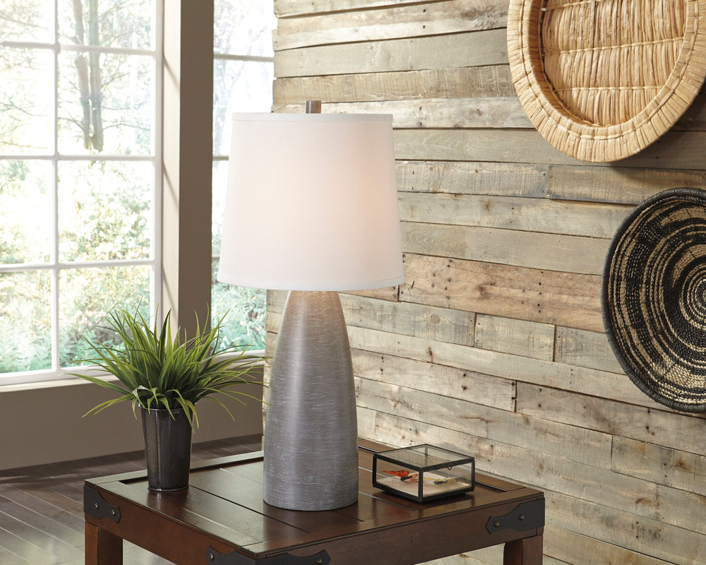 2pcs L243004 Table Lamp Set