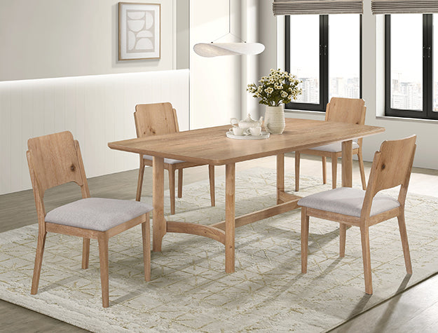 ARDEN DINING TABLE