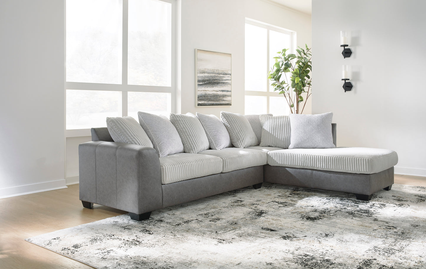 Ashley 31503 Clairette Court Sectional