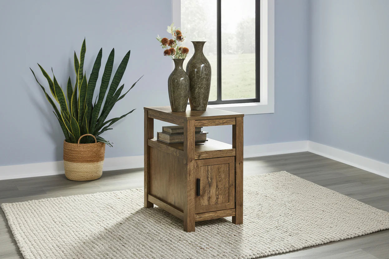 AST190-117 Fendenmore Brown End Table