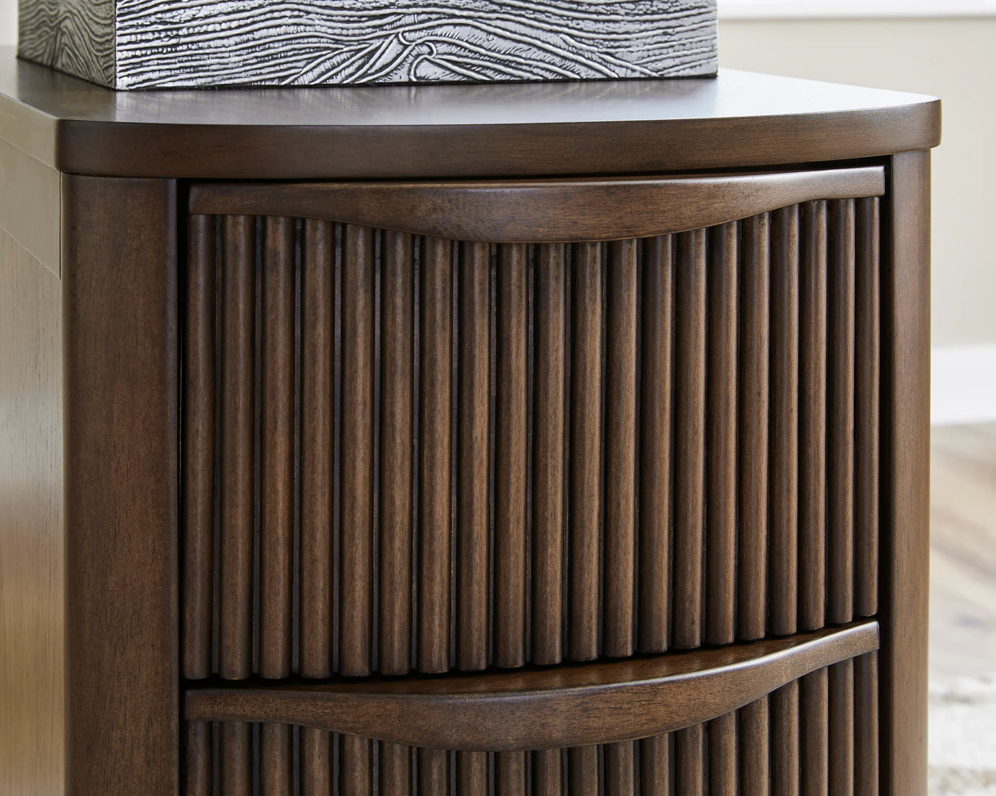 AST208-217 Camdill Dark Brown End Table
