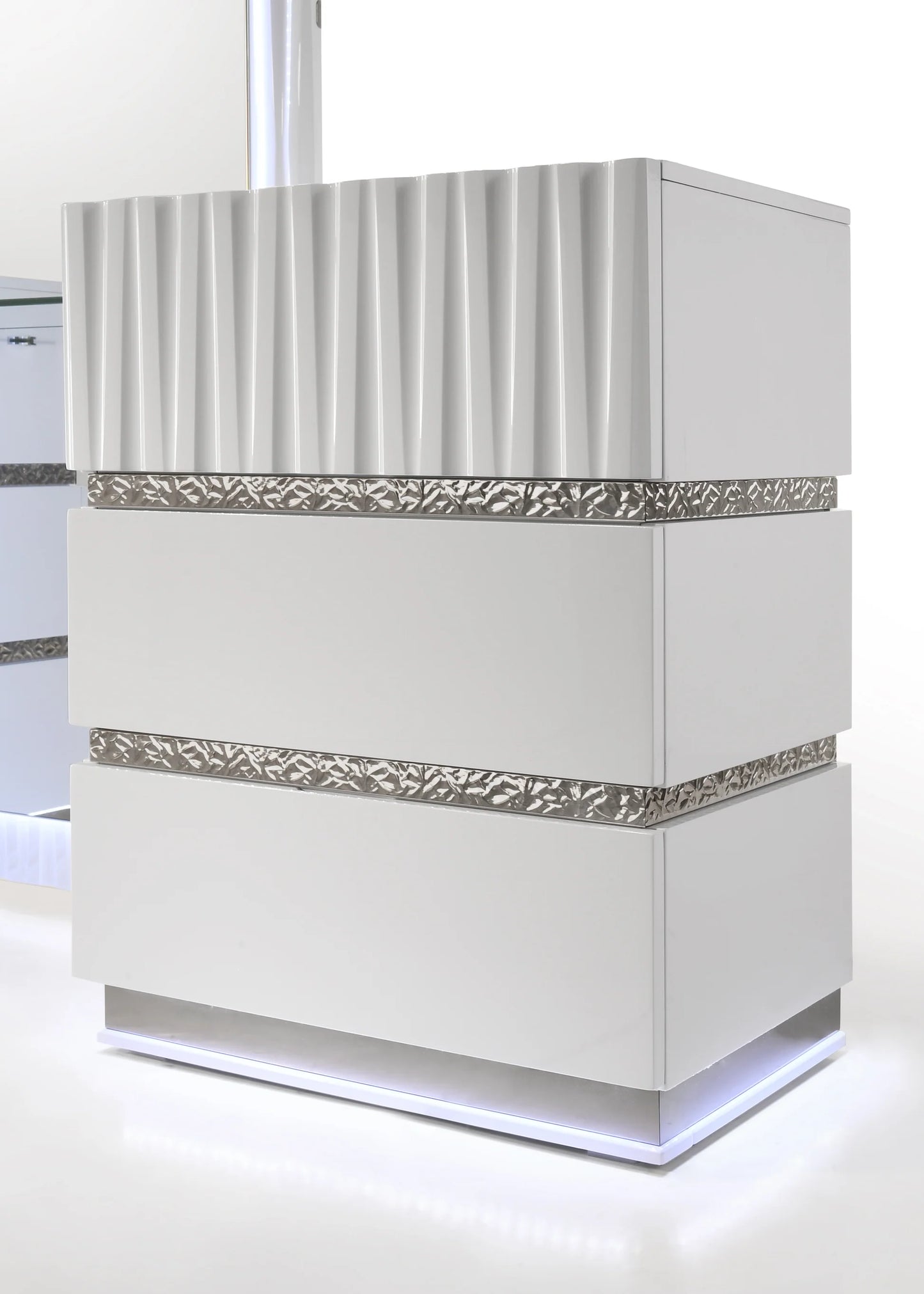 5pcs or 4pcs B32 Lisbon Bedroom Set