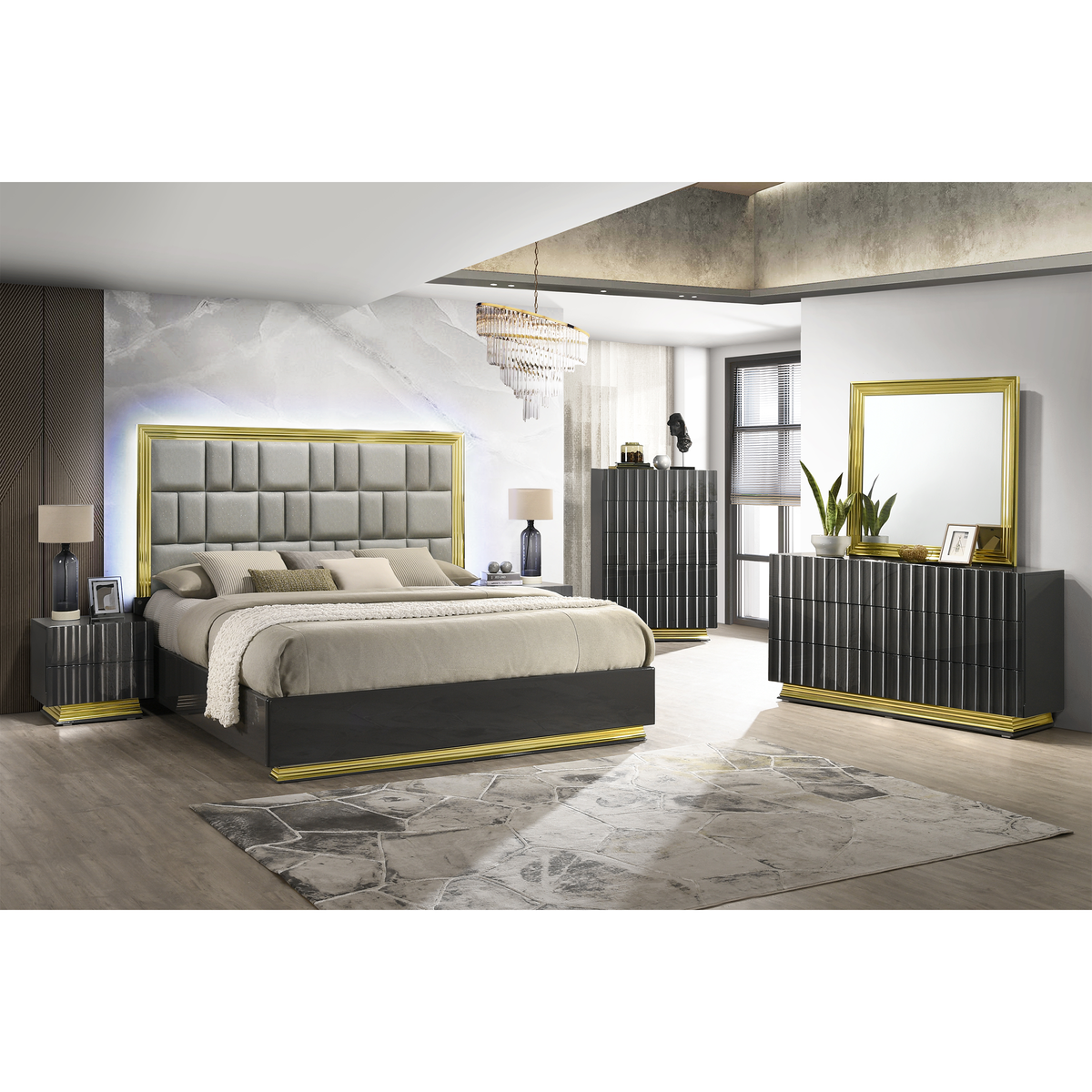 B83 Mona - 4pcs Queen