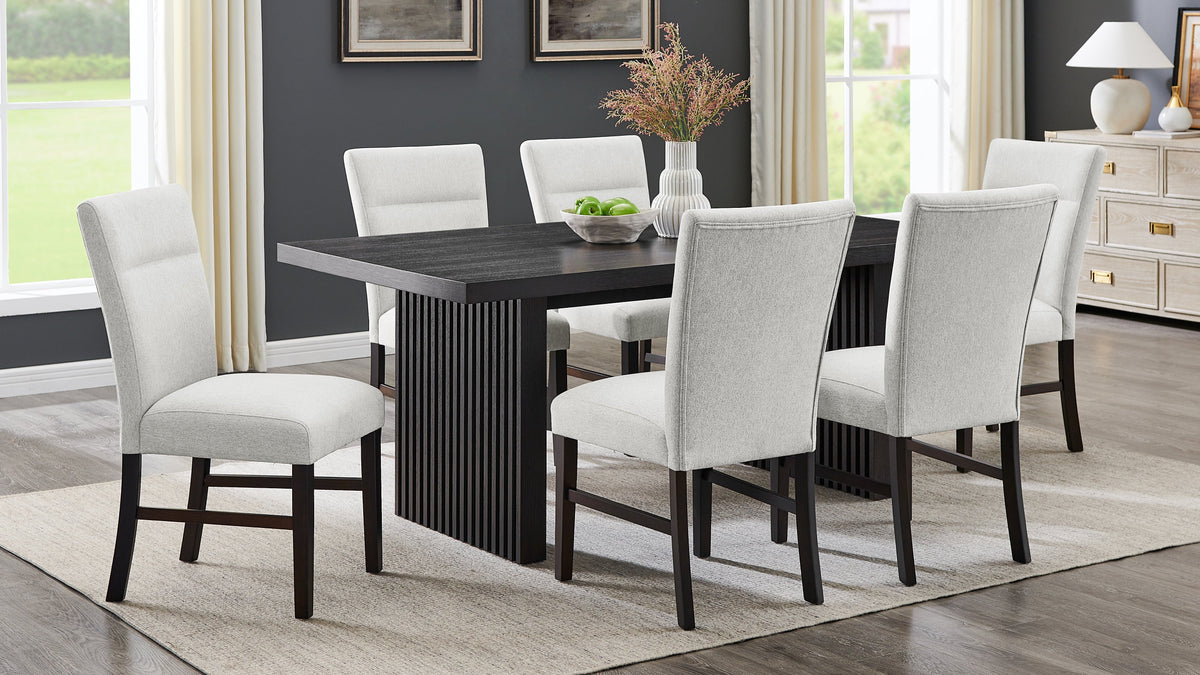 D190 Carson - Table