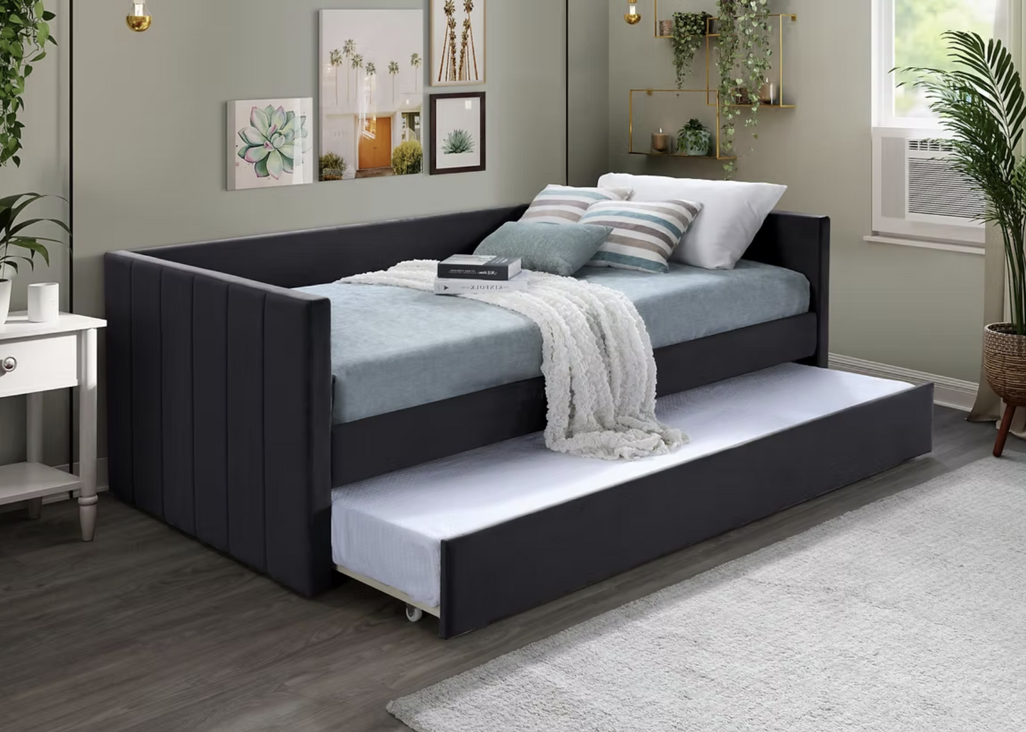B9360 Vivi Black Velvet Daybed with Trundle