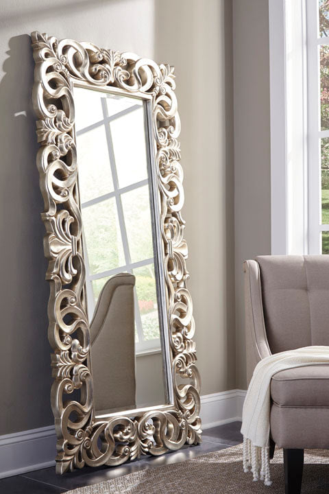 A8010123 Accent Floor Mirror