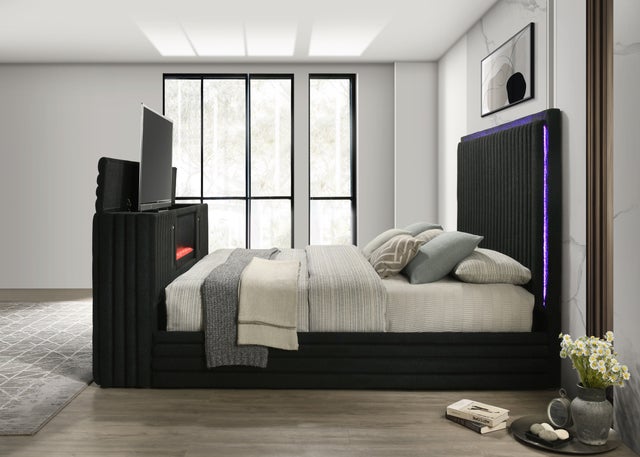Villa Black Platform Bed Queen